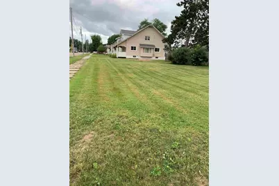 1012 7th Avenue, Antigo, WI 54409 - Photo 2
