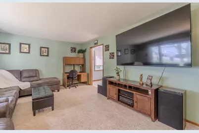 1311 Greenhill Drive, Wausau, WI 54401 - Photo 12