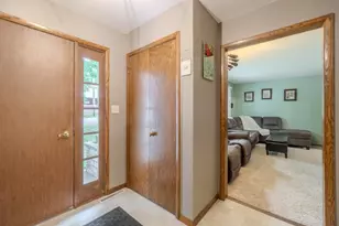 1311 Greenhill Dr, Wausau, WI 54401 - Photo 8
