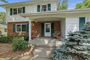703 Sunset Ave, Stevens Point, WI 54481 - Photo 4
