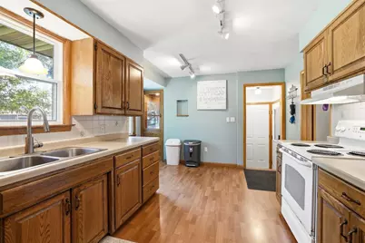 2609 Stanley Street, Stevens Point, WI 54481 - Photo 18