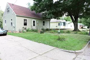1441 Woodbine St, Wisconsin Rapids, WI 54495 - Photo 2