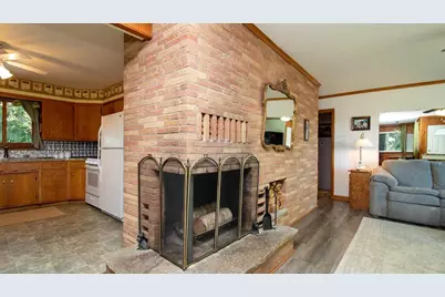 714 W Randolph Street, Wausau, WI 54401 - Photo 4