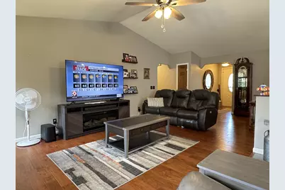 1862 Mike Lane, Kronenwetter, WI 54455 - Photo 4