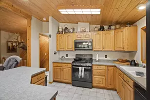 W11585 Brush Creek Rd, Medford, WI 54451 - Photo 14
