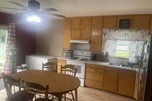 1014 Division St, Withee, WI 54498 - Photo 2
