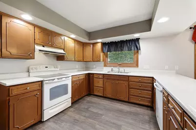 211 Meadow Street, Stevens Point, WI 54481 - Photo 26