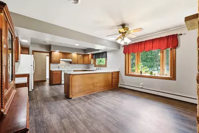 211 Meadow Street, Stevens Point, WI 54481 - Photo 20