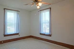 530 W Maple St, Medford, WI 54451 - Photo 10