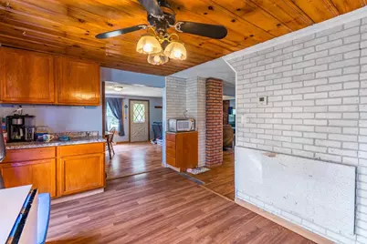 1242 S 9th Avenue, Wausau, WI 54401 - Photo 10