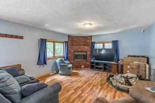 1242 S 9th Ave, Wausau, WI 54401 - Photo 8
