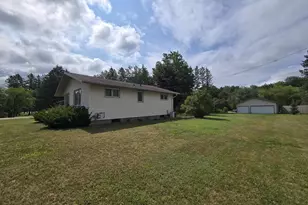 5289 Reddin Rd, Wisconsin Rapids, WI 54495 - Photo 4