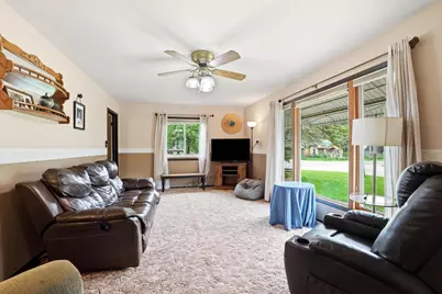 500 W Wilson Avenue, Stevens Point, WI 54481 - Photo 10