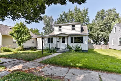 834 S 11th Avenue, Wausau, WI 54401 - Photo 1