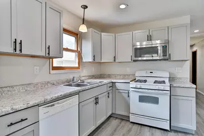 834 S 11th Avenue, Wausau, WI 54401 - Photo 10