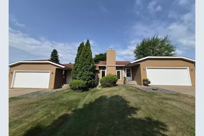1408-1410 N Adams Avenue, Marshfield, WI 54449 - Photo 1