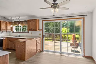 3021 Katherine Cir, Plover, WI 54467 - Photo 4
