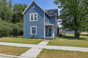431 9th St S, Wisconsin Rapids, WI 54494 - Photo 2