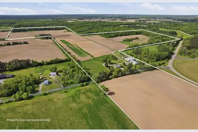 9523 River Road, Amherst, WI 54406 - Photo 1