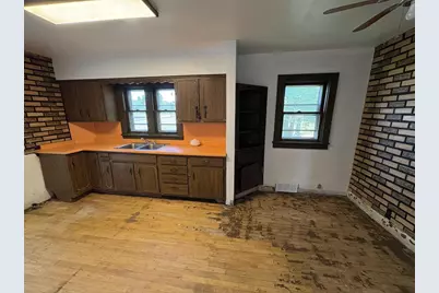 2261 W Grand Avenue, Wisconsin Rapids, WI 54495 - Photo 12