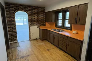 2261 W Grand Ave, Wisconsin Rapids, WI 54495 - Photo 10