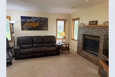 1213 W Jefferson Street, Marshfield, WI 54449 - Photo 4