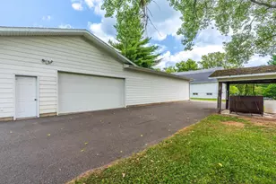 812 S 84th Ave, Wausau, WI 54401 - Photo 10
