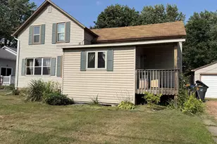 710 N 2nd St, Medford, WI 54451 - Photo 2