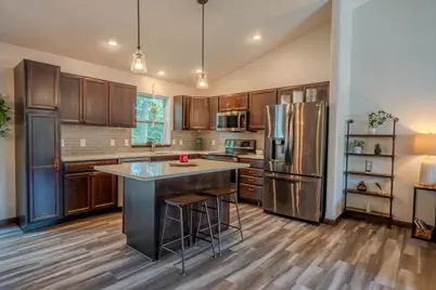 6707 Cavin Drive, Wausau, WI 54401 - Photo 6
