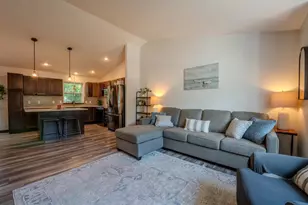 6707 Cavin Dr, Wausau, WI 54401 - Photo 10