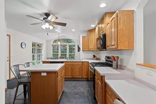 6220 Pointe Pl, Wisconsin Rapids, WI 54494 - Photo 4