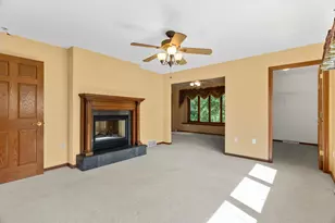 1201 W 11th St, Marshfield, WI 54449 - Photo 28