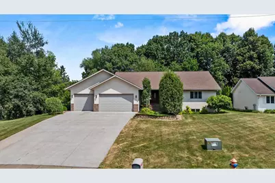 1201 W 11th Street, Marshfield, WI 54449 - Photo 2