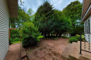 1201 W 11th St, Marshfield, WI 54449 - Photo 8