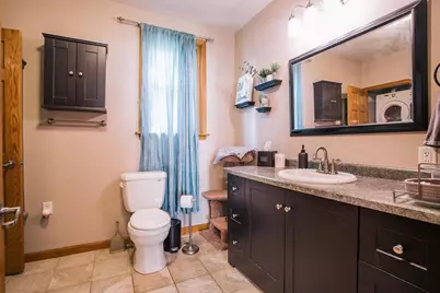 907 S Vine Avenue, Marshfield, WI 54449 - Photo 16