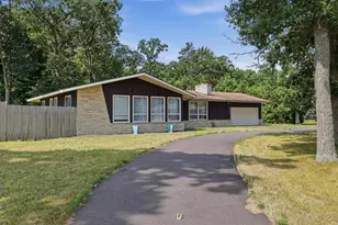 5595 Ellis St, Stevens Point, WI 54482 - Photo 4