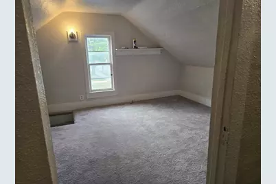 2142 Strongs Avenue, Stevens Point, WI 54481 - Photo 18