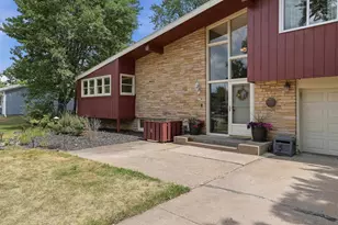 617 Sunset Blvd, Stevens Point, WI 54481 - Photo 4