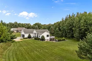 10257 Yellow Brick Rd, Amherst, WI 54406 - Photo 2