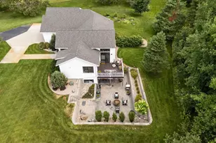 10257 Yellow Brick Rd, Amherst, WI 54406 - Photo 4