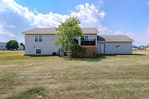 2066 Timothy Ln, Kronenwetter, WI 54455 - Photo 36
