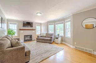 1219 S 7th Ave, Wausau, WI 54401 - Photo 4
