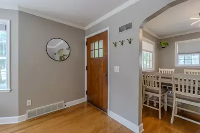 1219 S 7th Avenue, Wausau, WI 54401 - Photo 8