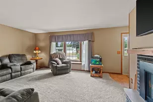 3307 Lindbergh Ave, Stevens Point, WI 54481 - Photo 8