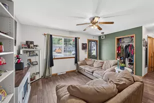 1001 Williams St, Stevens Point, WI 54481 - Photo 6