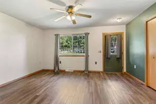 1001 Williams St, Stevens Point, WI 54481 - Photo 4
