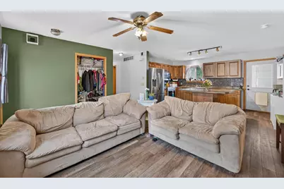 1001 Williams Street, Stevens Point, WI 54481 - Photo 8
