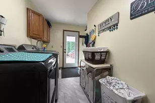 1511-1513 Jonathans Ct, Plover, WI 54467 - Photo 8