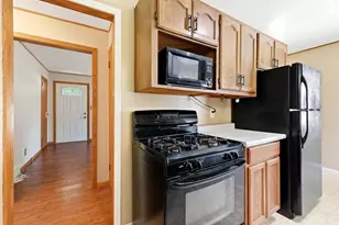 1108 Brown St, Wausau, WI 54403 - Photo 10