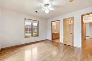 1032 Jasmine Ln, Stevens Point, WI 54482 - Photo 34